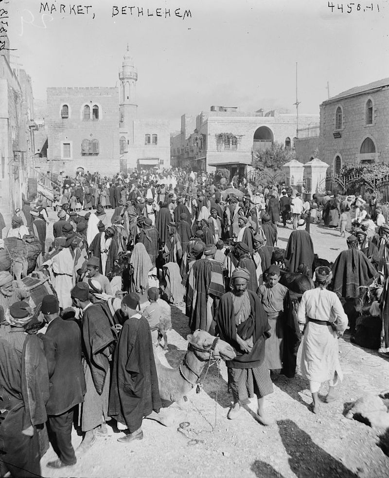 A market in Bethlehem, c.1915-20. Library of Congress. Public Domain.