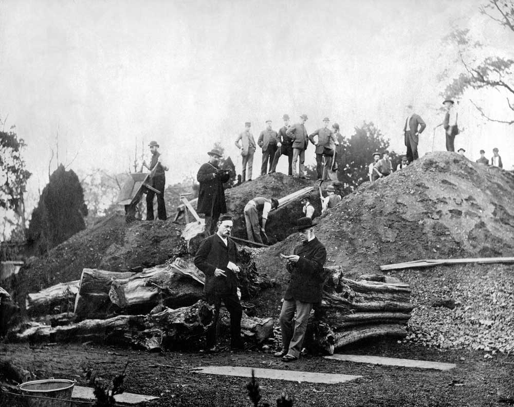 Excavation of the Taplow burial mound, 19th century © The Trustees of the British Museum.