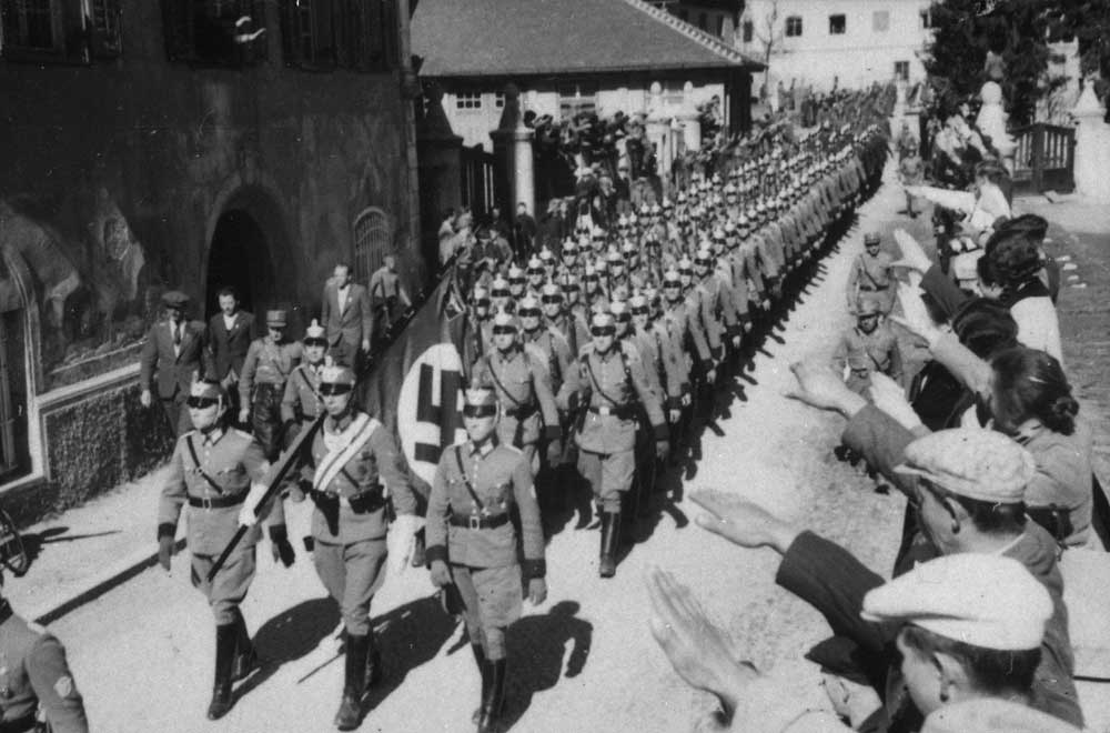 Austria becomes German. Entry of the German police in Imst (Tyrol)