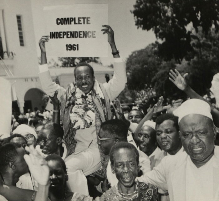 Julius Nyerere carried by crowd Constitutional Conference in Dar es Salaam, 29 March 1961. The National Archives. Public Domain.