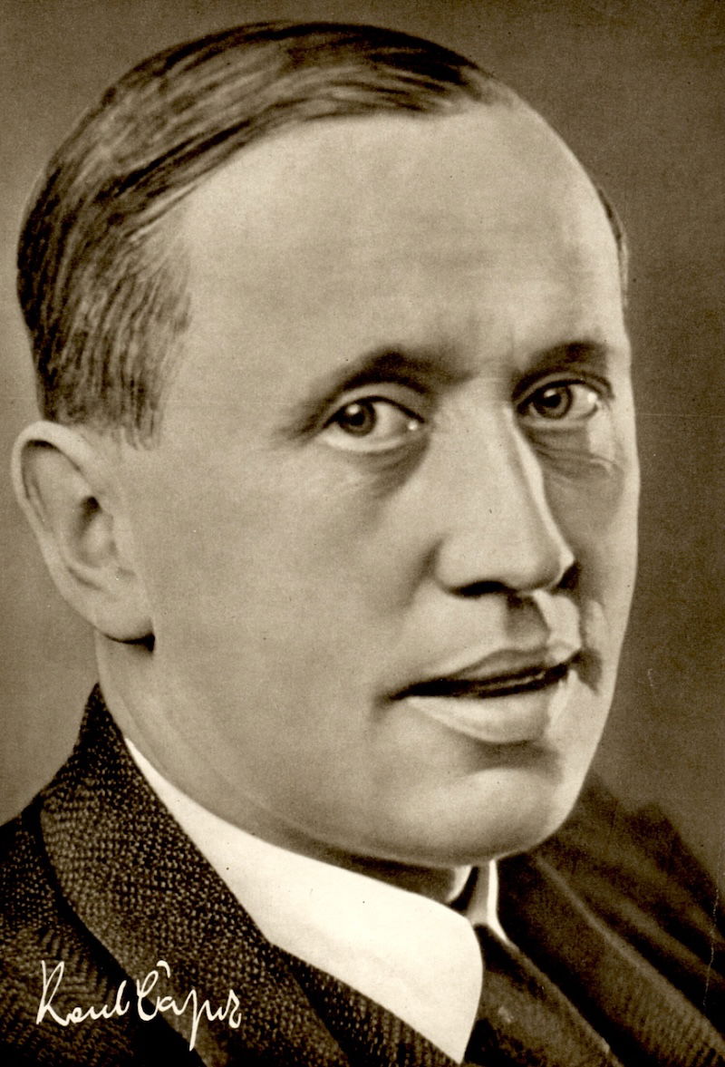 Karel Čapek, 1934. Moravian Library in Brno. Public Domain.