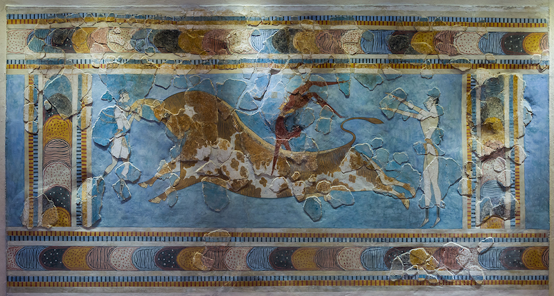 Bull-Leaping Fresco, Knossos, 1450 BC. Jebulon (CC0).