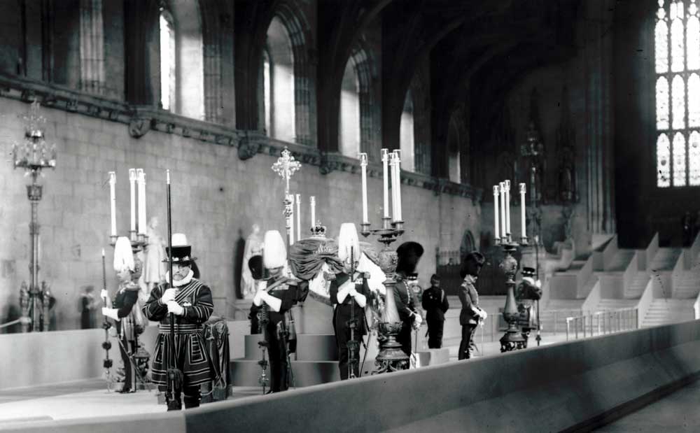 The draped coffin of Edward VII lies in state in Westminster Hall, 17 May 1910.