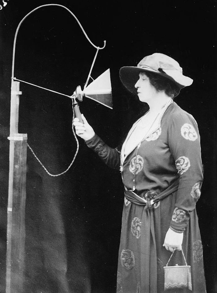 Nellie Melba broadcasting a live recital in on the wireless, 15 June 1920. Library of Congress. Public Domain.