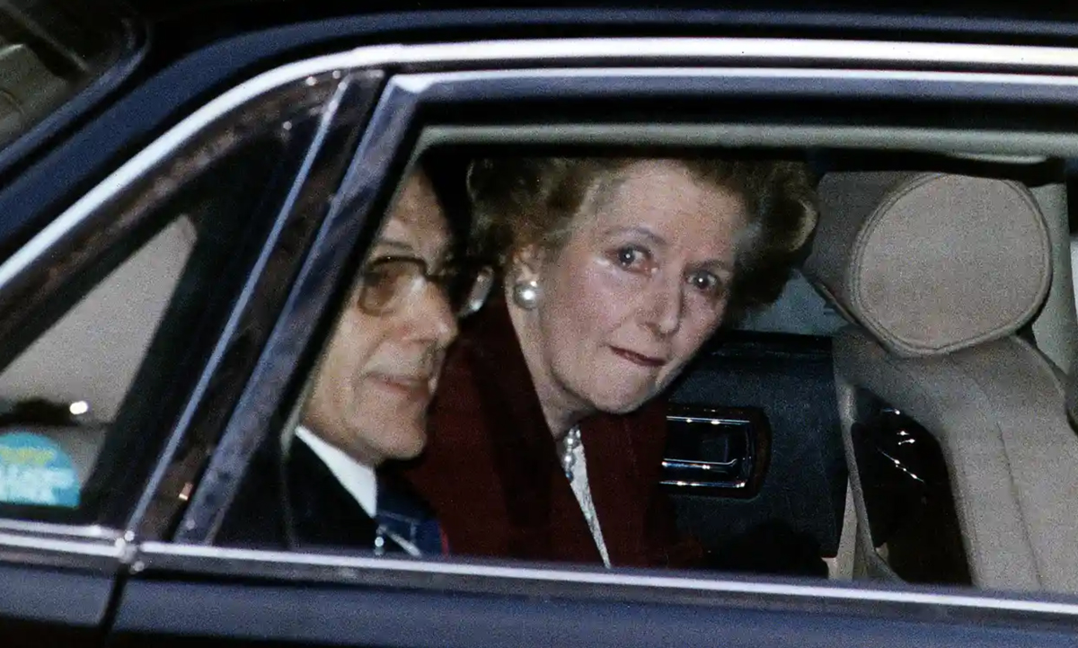 Margaret Thatcher leaves Downing Street for the last time, 28 November 1990.