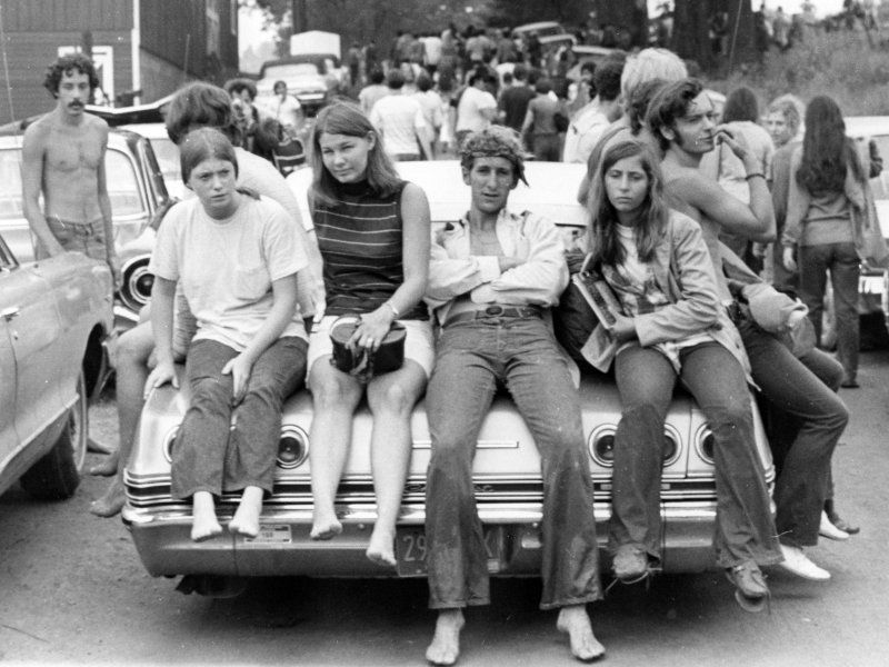 Photograph taken near the Woodstock Festival, 18 August 1969. Ric Manning/Wiki Commons.