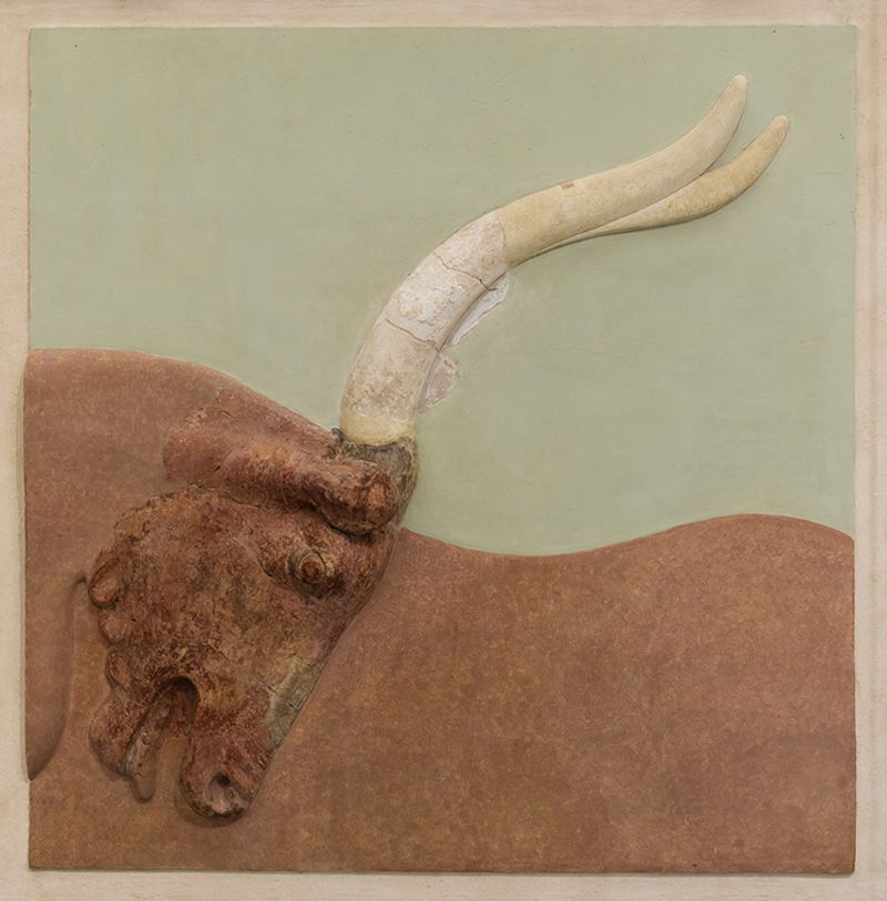 Bull relief fresco, Knossos, 1600-1450 BC. Jebulon (CC0 1.0 DEED)