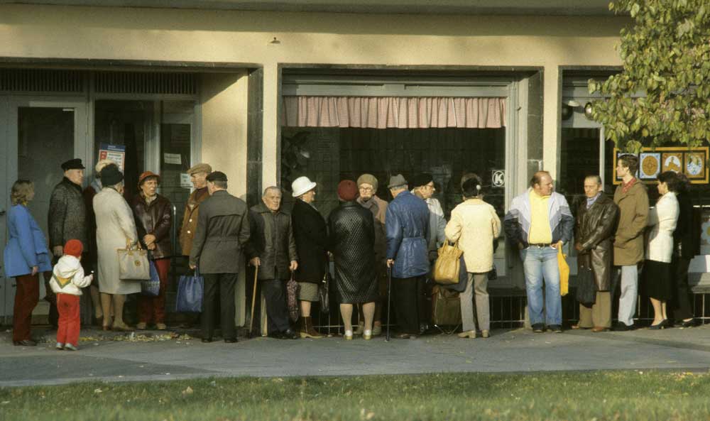 Queuing in front of a cooperative in Leipzig, 1970s.