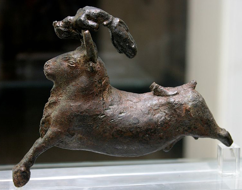 Minoan Bull-leaper, 1550-1450 BC. Mike Peel (CC BY-SA 4.0 DEED).