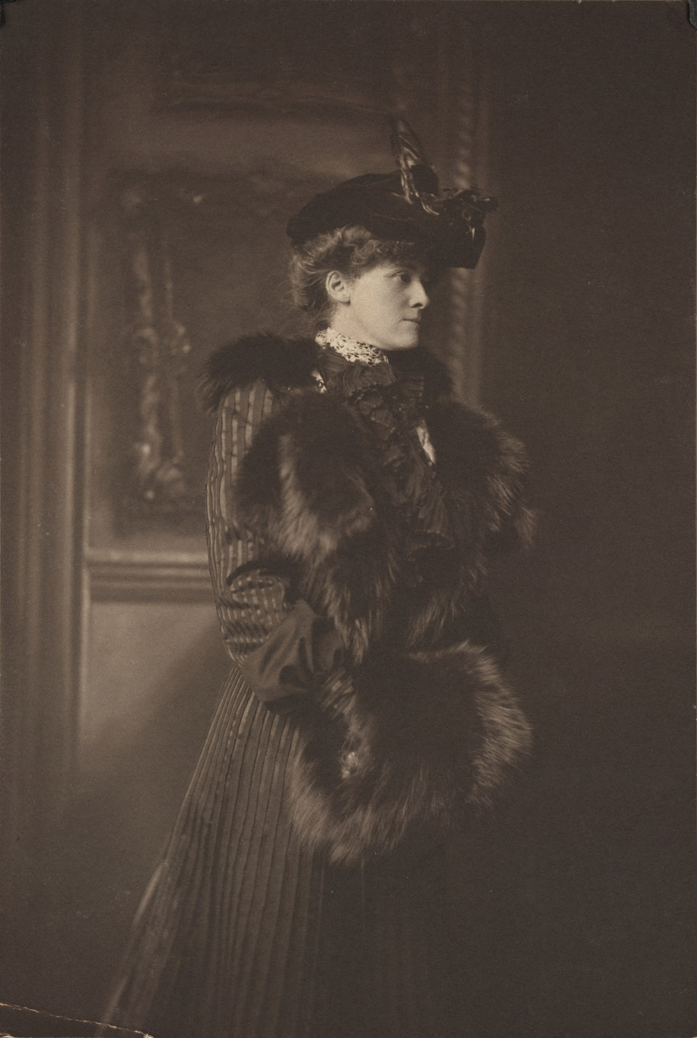 Edith Wharton in Newport, Rhode Island, 1907.