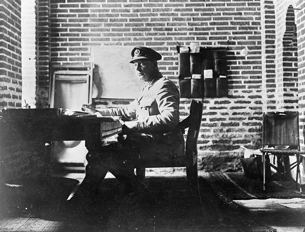 Major General Charles Townshend in his quarters at Kut al-Amara during the siege of 1915-16. (Imperial War Museum)
