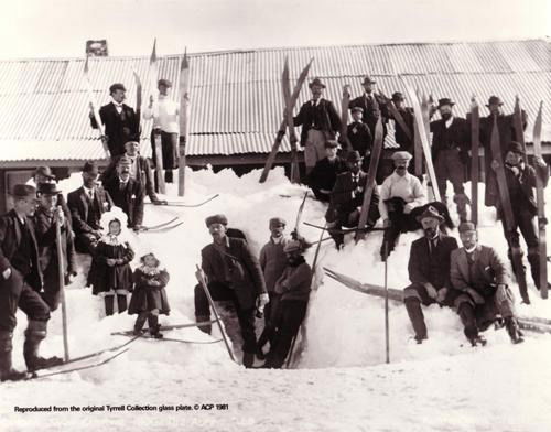 Kiandra "Snow Shoe" (Skiing) Carnival, New South Wales, Australia, in 1900.