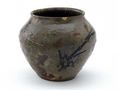 A mizusashi jar created during the Azuchi-Momoyama period in the Saga Prefecture, Kyushu, Japan, 16-17th century.