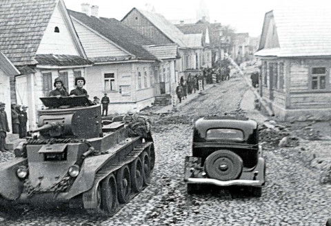 Moscow’s Divide and Rule