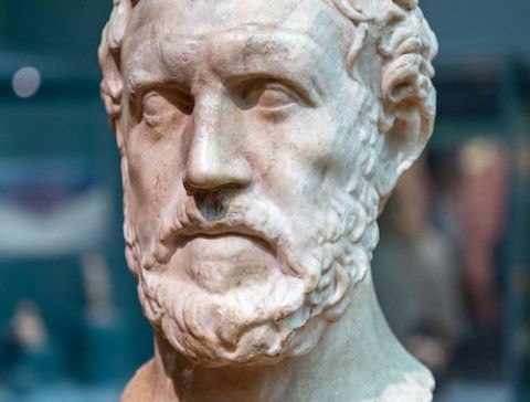 The Ancient Greek World at War