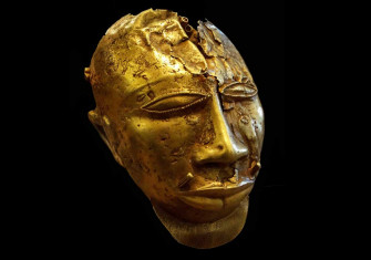 Gold mask of Kofi Karikari, 19th century. 
