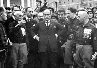 Benito Mussolini, during the march on Rome, with some of the quadruplets: from left Emilio De Bono, Italo Balbo and Cesare Maria De Vecchi.