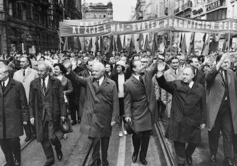 A May Day Parade in Prague led by Alexander Dubček (third from the right), First Secretary of the Communist Party of Czechoslovakia, 5 May 1968. Nationaal Archief. Public Domain.