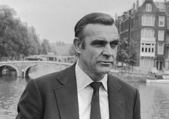 Sean Connery in Amsterdam for the filming of the James Bond movie Diamonds Are Forever, 3 July 1971. Nationaal Archief. Public Domain.