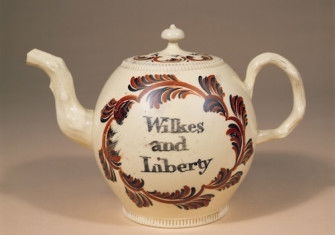 Creamware teapot, Derby, c.1763. Bridgeman Images.
