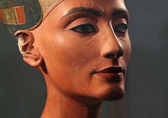 400px-Wiki_nefertiti_bittidjz.jpg