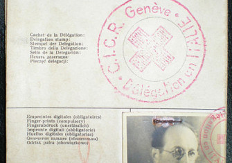 Eichmann_Passport2.jpg