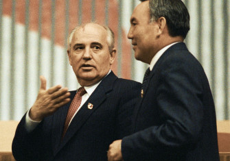 Mikhail Gorbachev and Kazakh president Nursultan Nazarbayev.