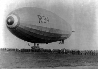 R34 landing at Mineola on 6 July 1919