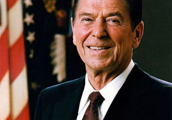Official portrait of Ronald Reagan