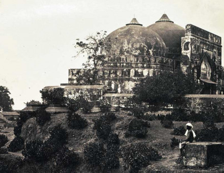 the Babri Masjid, Ayodhya, c.1867. 