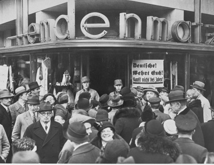 A crowd of Germans outside of a Jewish-owned department store in Berlin on the first day of the Nazi boycott of Jewish-owned businesses, 1 April 1933. United States Holocaust Memorial Museum, courtesy of National Archives and Records Administration, College Park. Public Domain.
