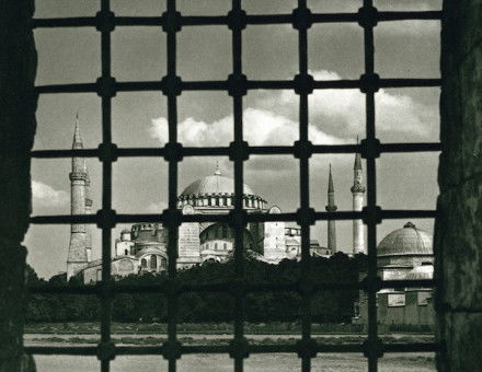 Hagia Sophia, Istanbul, photographed by Orthmar Pferschy during the first decade of the Turkish Republic, c. 1930. © Look and Learn/Bridgeman Images.