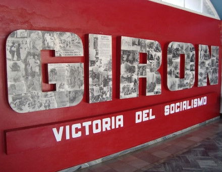 Sign commemorating the Bay of Pigs victory at Playa Giron, Cuba. Adam Jones (CC BY 2.0)