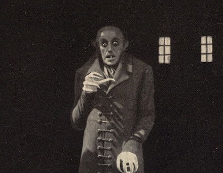 Max Schrek as Count Orlock in Nosferatu: A Symphony of Horror, 1922. Deutsche Fotothek. © Unbekannter Fotograf.