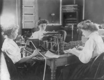 Telegraphers at work, 1908. Library of Congress. Public Domain.
