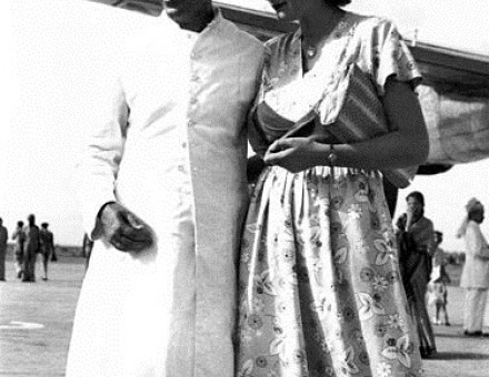 376px-Nehru_with_Pamela_Mountbatten_0.jpg