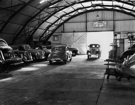 800px-StateLibQld_1_190587_Interior_of_C._E._Thorne_and_Co._Garage,_Ipswich,_ca._1950.jpg