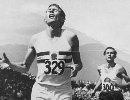 Roger_Bannister_1953.jpg