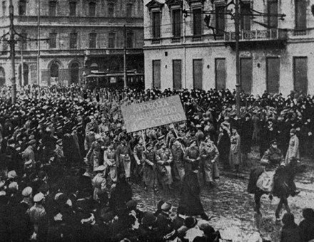 february-revolution-1917.jpg
