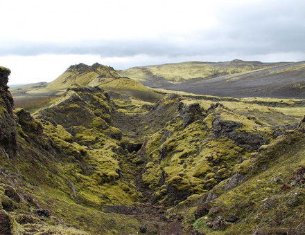 Iceland's Laki fissure by Chmee2/Valtameri. Licensed under CC BY-SA 3.0 via Wikimedia Commons