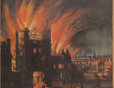 Ludgate in flames, with St. Paul's Cathedral in the distance (square tower without the spire) now catching flames. Oil painting by anonymous artist, ca. 1670.