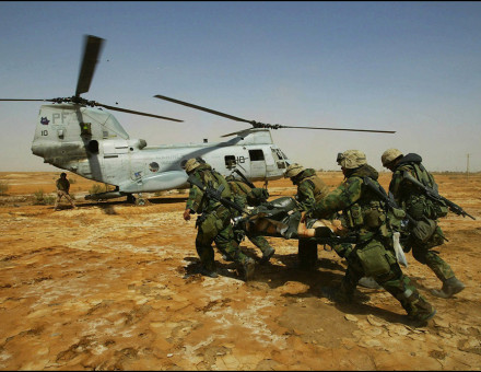 US Marines evacuating wounded comrades, Kut al-Amara, 3 April 2003. (Gilles Bassignac/Gamma-Rapho, Paris)