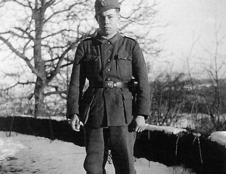 Wolfram in uniform