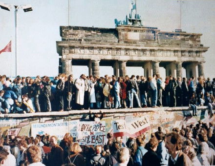 berlinwall.jpg