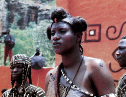 Aï Keïta in the title role of Sarraounia.