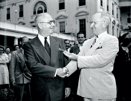 Limelight: President Truman presents the Medal for Merit to David K. Niles, 20 August 1947.