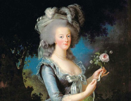 MarieAntoinette-2.jpg